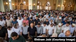 Azerbaijan. Baku. Celebraing of the end of Ramadan in Baku