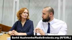 Юлія Кузьменко і її захисник Тарас Безпалий