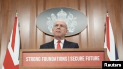 Britanski ministar odbrane, John Healey.