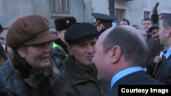 Traian Băsescu la una din vizitele sale la Chişinău 