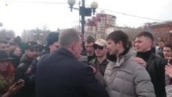 Задержание на акции "Он нам не Димон" в Хабаровске