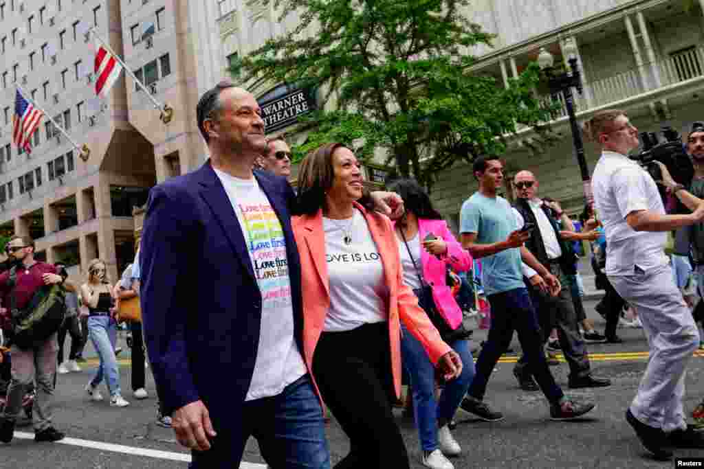 Kamala Harris amerikai alelnök és férje is csatlakozott a washingtoni Pride-felvonuláshoz.