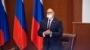 Заболевшего коронавирусом врио главы Дагестана перевезли в Москву