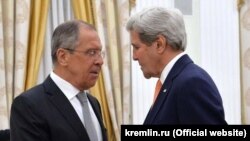 Sergej Lavrov i Džon Keri