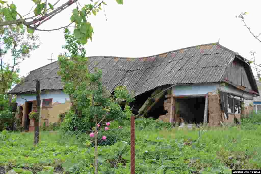 Moldova, Oameni și locuri, comuna Larga, raionul Briceni