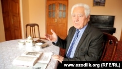 Xorazmlik shoir Oshiq Erkin.