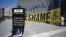 Amnesty International уюмунун активисттери "Талибан" менен келишимге каршы акция өткөрүштү. Брюссел, 23-июнь 2026-жыл 