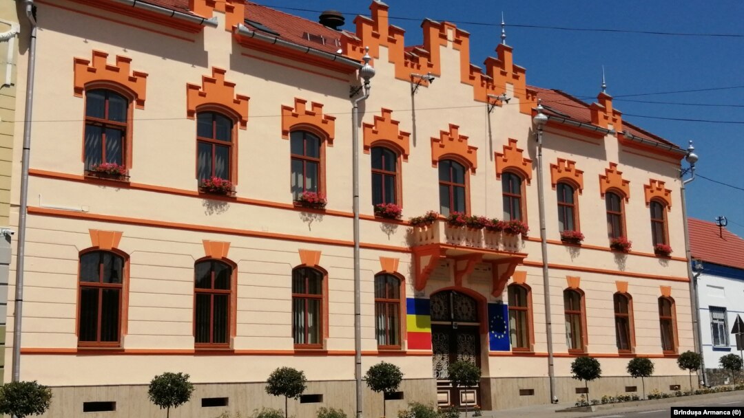  Primăria din Miercurea Sibiului 