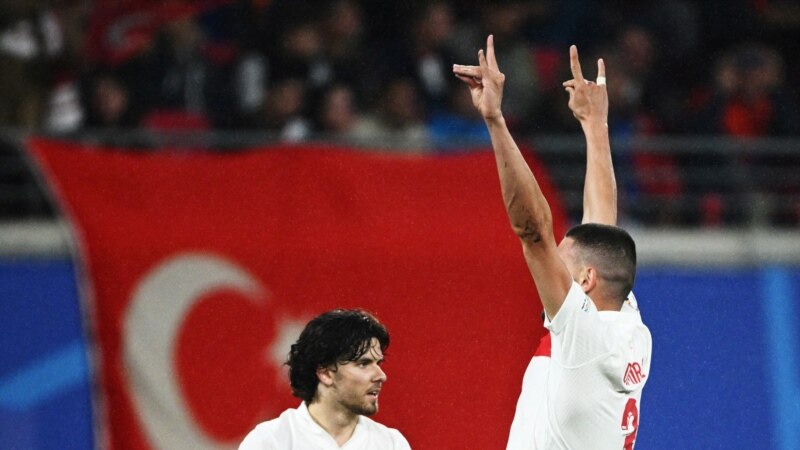 Gjesti i futbollistit turk shkakton fërkim diplomatik mes Turqisë dhe Gjermanisë