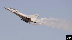 Avion francez de luptă Mirage 2000. Fotografie de arhivă.