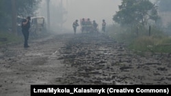У ДСНС додали, що фахівці перевіряють кожен житловий будинок і господарські приміщення, щоб переконатися, що в пошкоджених будівлях не залишилося постраждалих чи загиблих