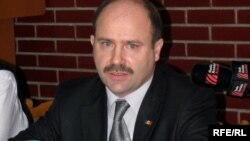 Valeriu Lazăr