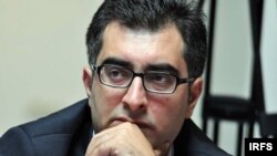Азербайджанский правозащитник Анар Мамедли