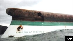 کشتی «شاهزاده ستارگان» ۷۴۹ مسافر و خدمه حمل می کرد. (عکس:AFP)