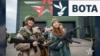 Rusia militarizon shkollat: Pas pushkëve vijnë dronët
