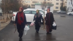 Diňle: Balkan giň gerimli arassaçylyk işlerini geçirip, Berdimuhamedowlardan biriniň saparyna garaşýar