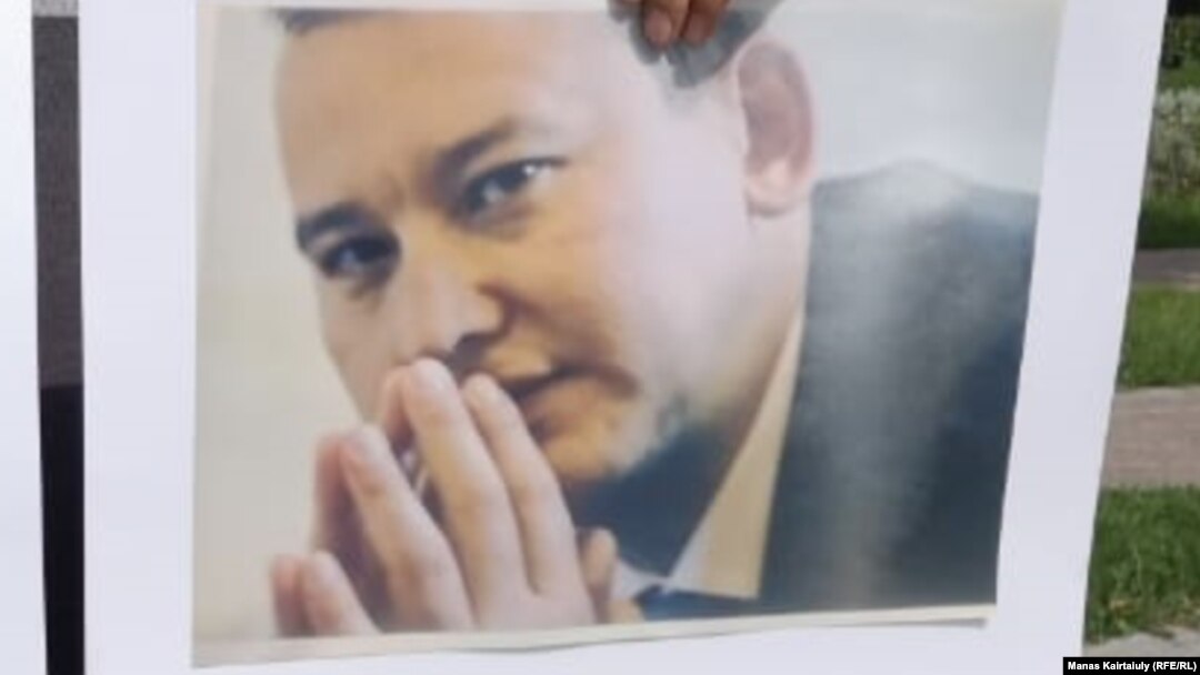 Мухтар Жакишев.