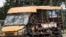 Autobusi i sulmuar në Sumi nga Rusia më 11 korrik. 
