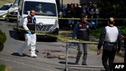 İstanbulda İsrail konsulluğunun yerləşdiyi binanın yaxınlığında atışma