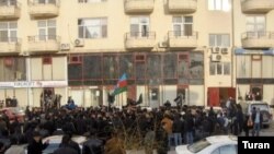 Aksiya iştirakçıları Xocalı qaçqınları olduqlarını bildiriblər