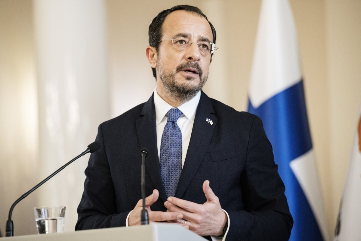 Президент Кіпру у Києві: мирна угода має базуватися на повазі до суверенітету України