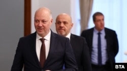 Премиерът Росен Желязков и вицепремиерът Томислав Дончев
