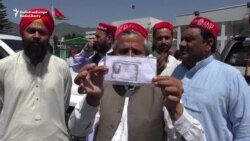 Pakistani Parliament Deputies Protest ID Blockages