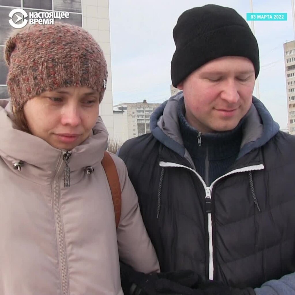 Мы показали россиянам фото бомбардировок и ракетных обстрелов городов Украины. Как они отреагировали?