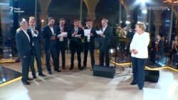 Відео: Анґела Меркель співає з грузинським хором