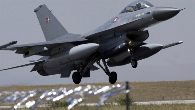 SUA: aliații au început transferul de avioane F-16 către Ucraina