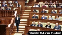 Fosta şefă de guvern Maia Sandu în parlament. 12 noiembrie 2019