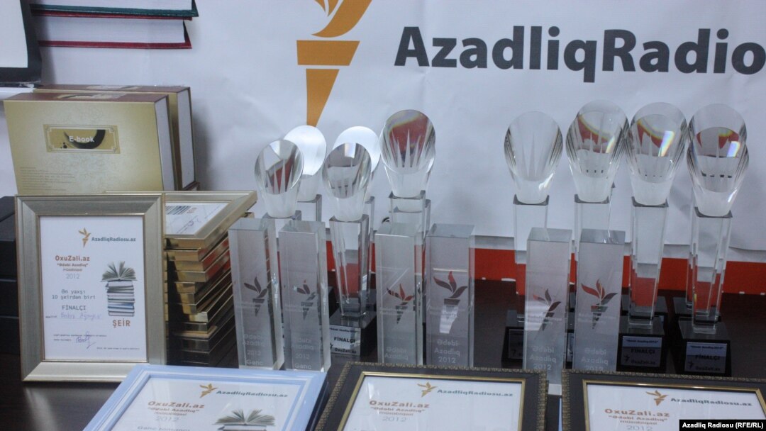 "Ədəbi Azadlıq" müsabiqəsinin büllur prizləri