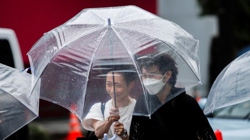 Tropska oluja donosi kišu, vjetar i valove sjeveroistoku Japana