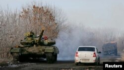 Сепаратистський танк поблизу Розсипного (Донеччина), архівне фото
