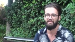 Rus soyad sonluqlarından qurtulmaq məşəqqət imiş...