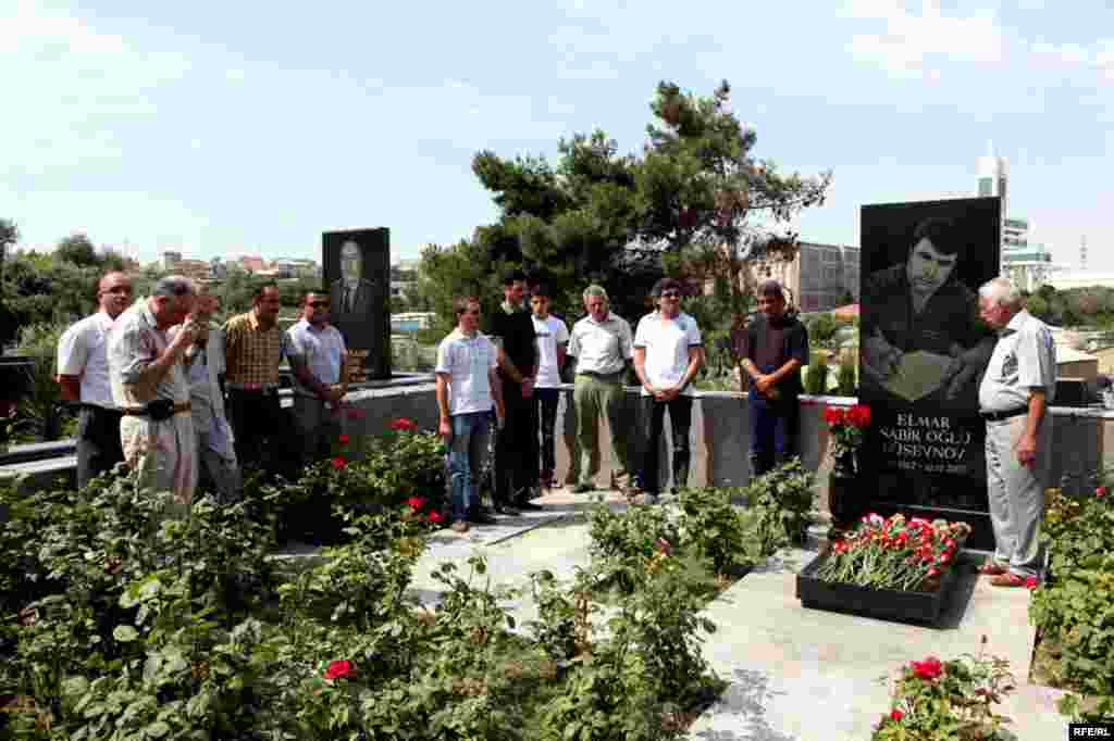 Elmar Hüseynov yaddaşlarda #6