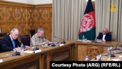 دیدار جنرال کنت مکنزی با رئیس جمهور غنی