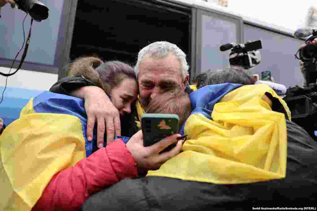 Нарешті сім'я об'єдналася