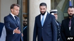 احمد شرع رئیس جمهور موقت سوریه پس از اشتراک در نشست مشترک خبری با امانوئل مکرون رئیس جمهور فرانسه در قصر الیزه در پاریس در ۷ ماه می ۲۰۲۵