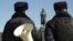 Сотрудники полиции на Пушкинской площади в Москве