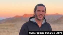 Benjamin Briere je uhapšen u maju 2020, nakon što je fotografisao pustinju na mestu gde je to zabranjeno 