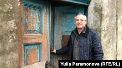 Entrepreneur Viktor Saltanovsky hopes to restore a dilapidated 19th-century building that he's bought in the Kaliningrad town of Zalesya. 