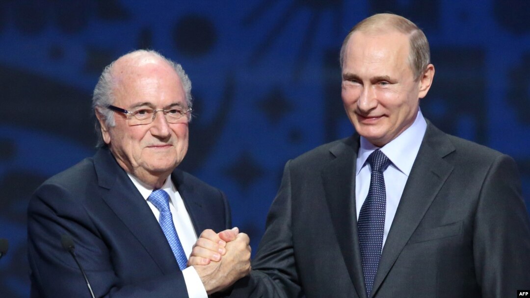 Блаттер и Путин в 2015 году 