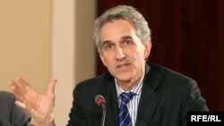 «Proses Azərbaycanın məhkəmə prosedurunu pozur»