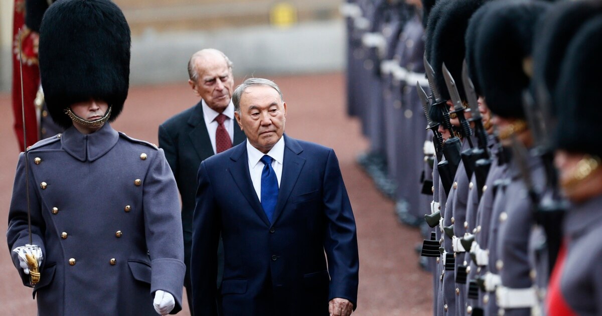 Таң туралы сексуалдық өлеңдер Луна Лавгуд