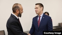 Արտգործնախարար Արարատ Միրզոյանը Երևանում ընդունում է ԱՄՆ պետքարտուղարի՝ ժողովրդավարության, մարդու իրավունքների և աշխատանքի հարցերով տեղակալ Ռայլի Բարնսին, 1-ը հոկտեմբերի, 2026թ.   