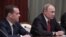 Медведев: "Я передам Владимиру"