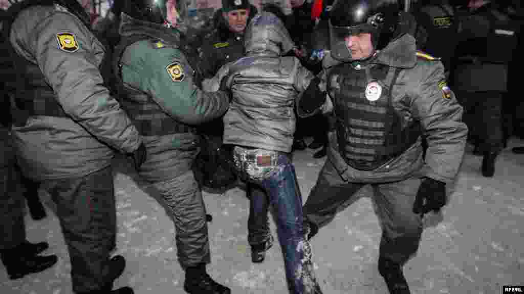 Москва.15 декабрь. "Эркенлъиялъул марш".