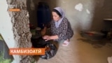 Садбарг бо ёрии муҳоҷирон хона бунёд кард, вале рӯзгораш ҳанӯз ҳам сангин аст