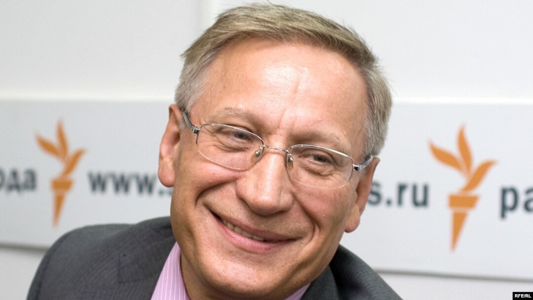 Александр Хандруев